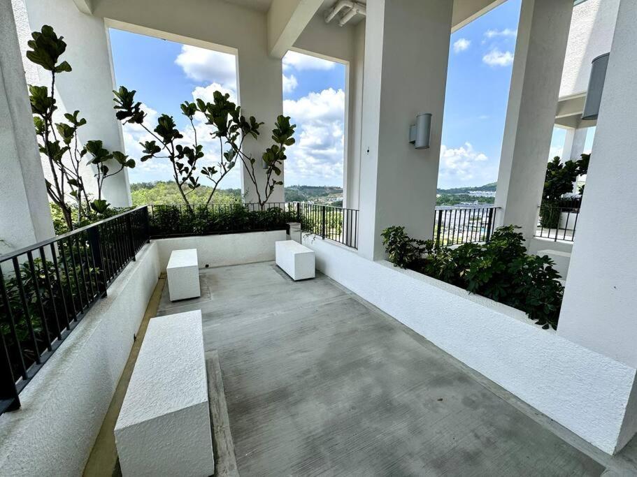 2r2b Gaia Gamuda Garden Skylineluge Apartment